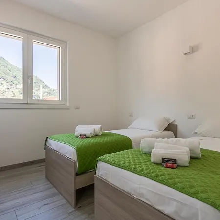 Appartement Marianna B - *